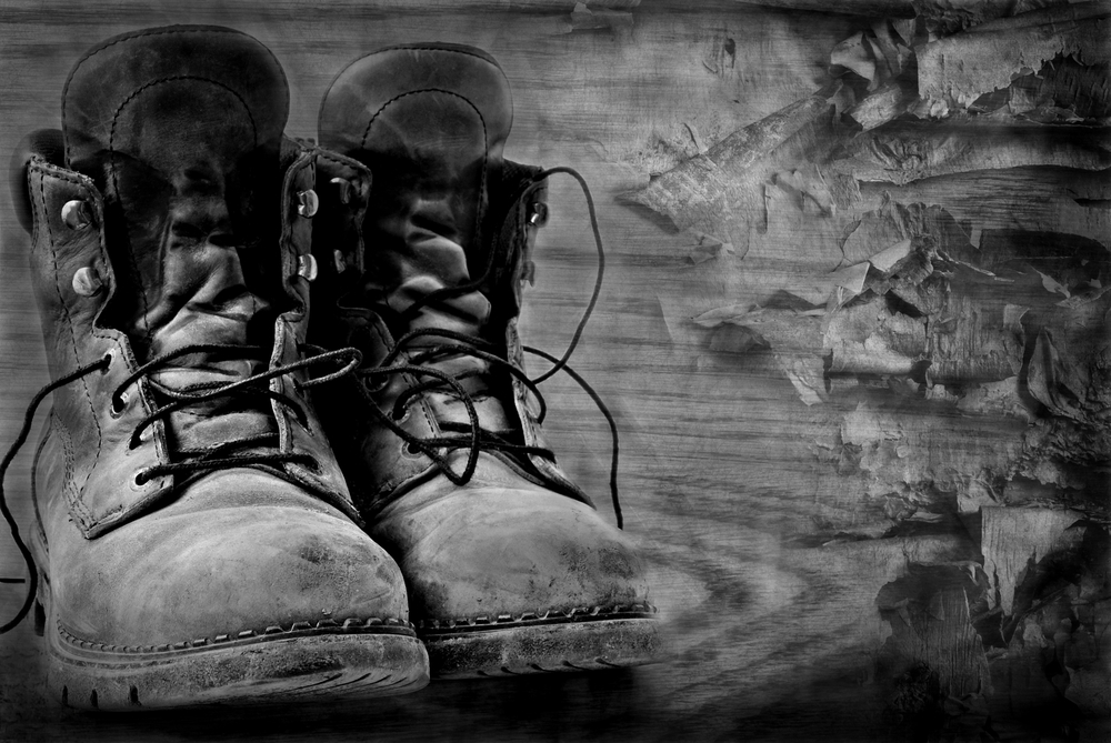 Stepping with Confidence: When to Replace Your Work Boots