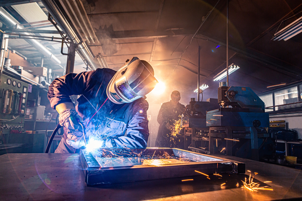 What Do Welders Wear- The Importance of Welding Protective Clothing